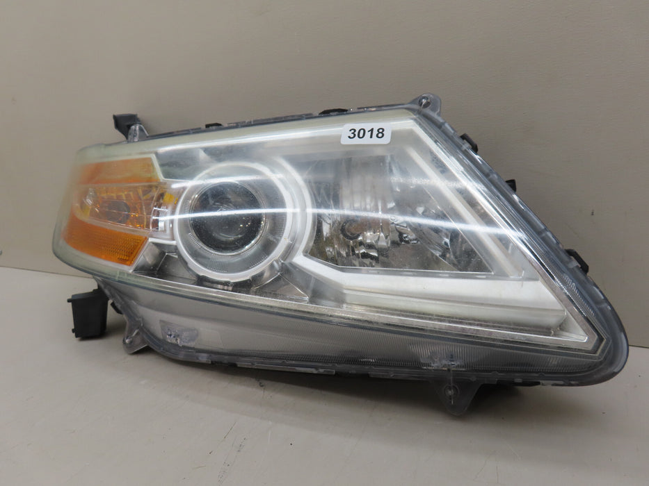 2011-2013 HONDA ODYSSEY RIGHT PASSENGER HALOGEN HEADLIGHT OEM