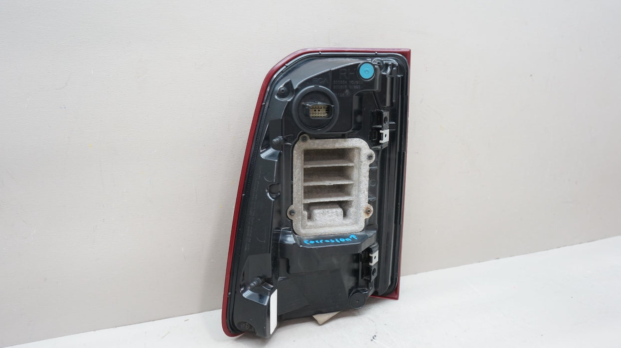 2019-2024 DODGE RAM 1500 REAR RIGHT PASSENGER SIDE BLIND SPOT TAIL LIGHT OEM