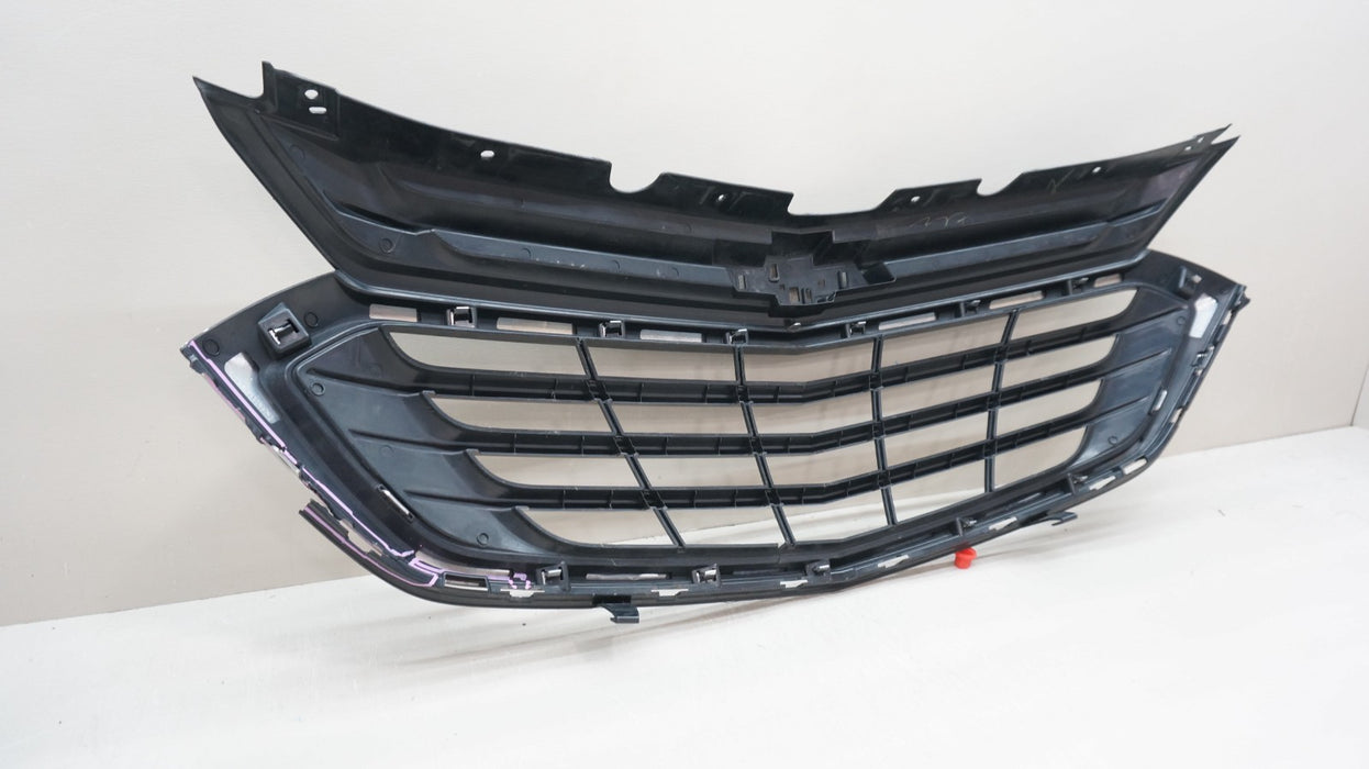 2018-2021 CHEVROLET EQUINOX FRONT BUMPER RADIATOR GRILLE OEM 84150748