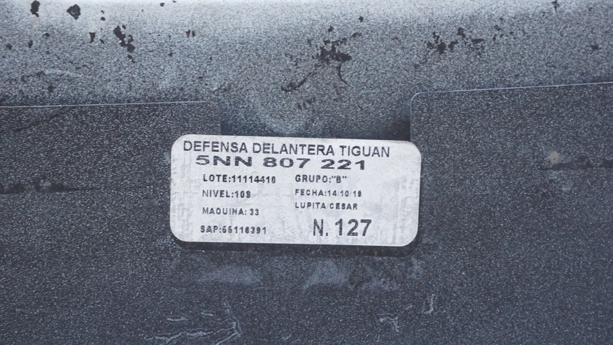 2018-2021 VOLKSWAGEN TIGUAN FRONT BUMPER PLASTIC SHELL COVER PANEL FACTORY OEM