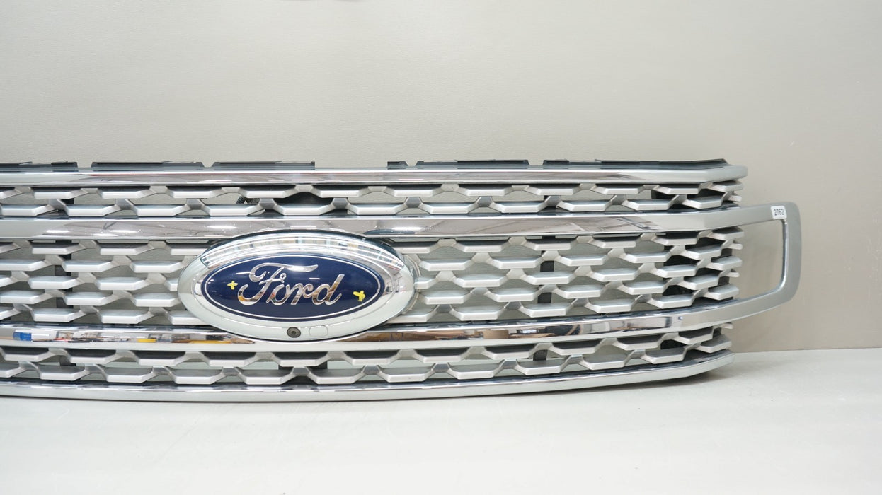 2018-2021 FORD EXPEDITION MAX PLATINUM FRONT GRILLE W / CAMERA OEM JL1B-8200-PHW