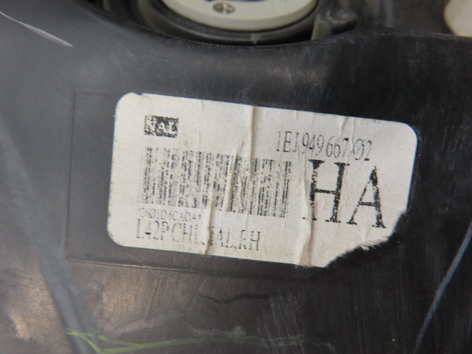 2019-2020 NISSAN ALTIMA FRONT RIGHT PASSENGER SIDE HEADLIGHT OEM 9315