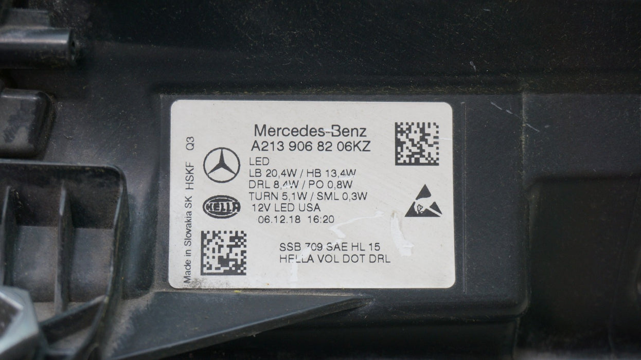 2017-2020 MERCEDES-BENZ E CLASS W213 FRONT RIGHT SIDE LED HEADLIGHT OEM