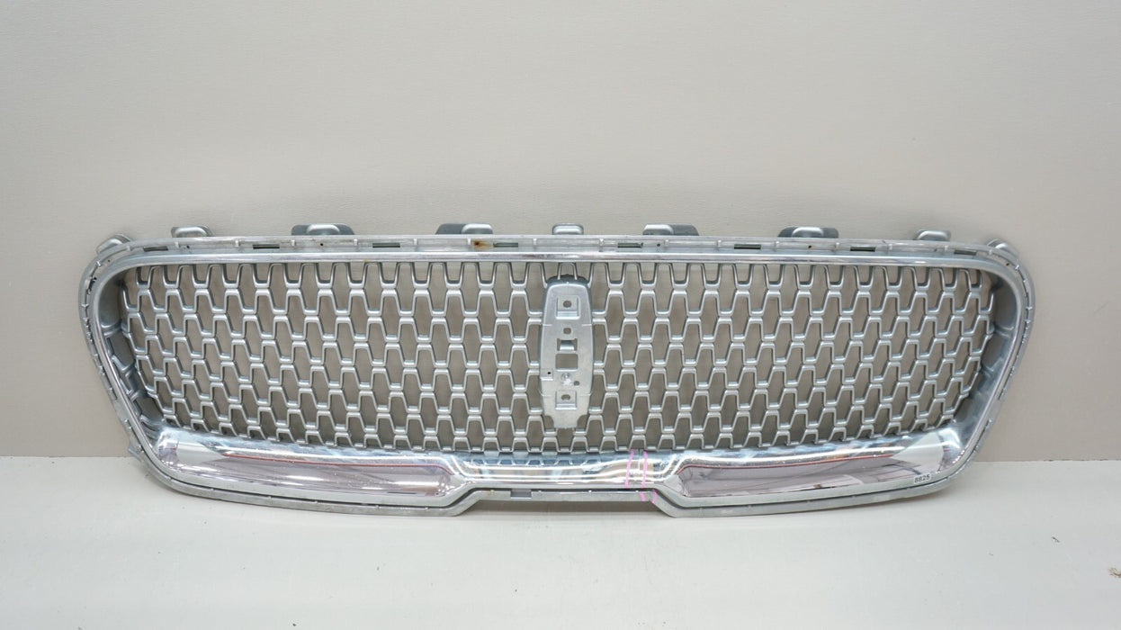 2017-2019 LINCOLN CONTINENTAL FRONT BUMPER RADIATOR GRILLE OEM