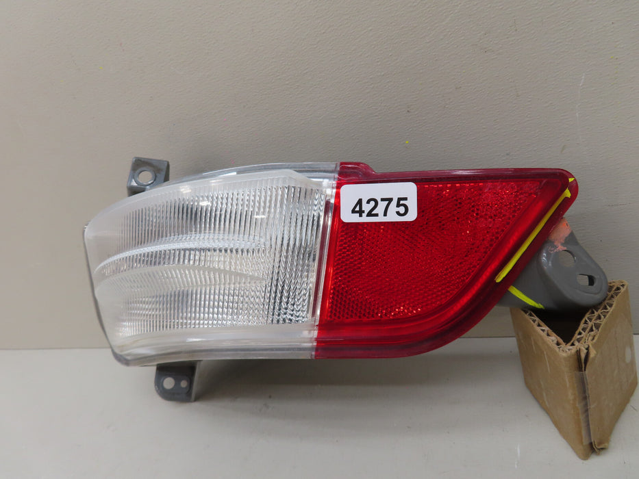 2016-2018 HONDA PILOT REAR BUMPER TURN SIGNAL REVERSE TAIL LIGHT OEM 949438