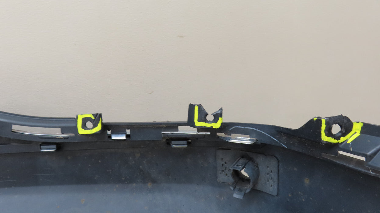 2018-2020 CHEVROLET EQUINOX REAR LOWER BUMPER COVER OEM