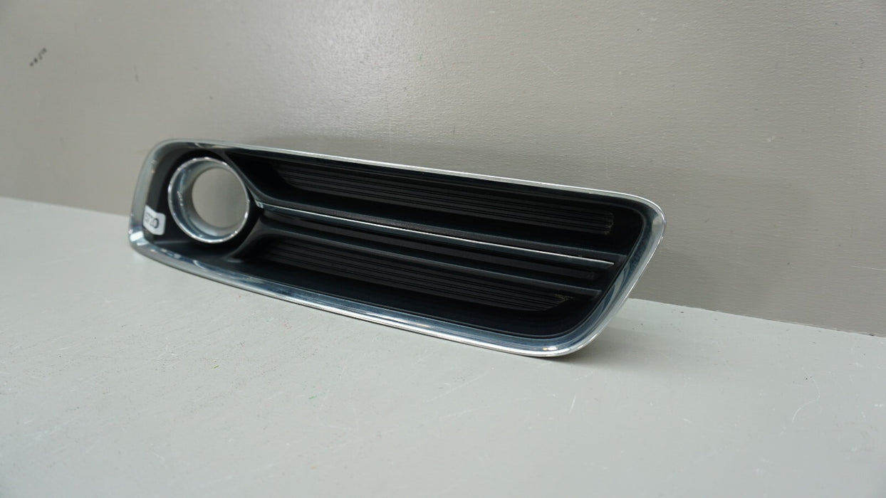 2011-2016 CHRYSLER 300 LEFT LOWER GRILLE FOG LIGHT BEZEL TRIM OEM 11LX-197AB