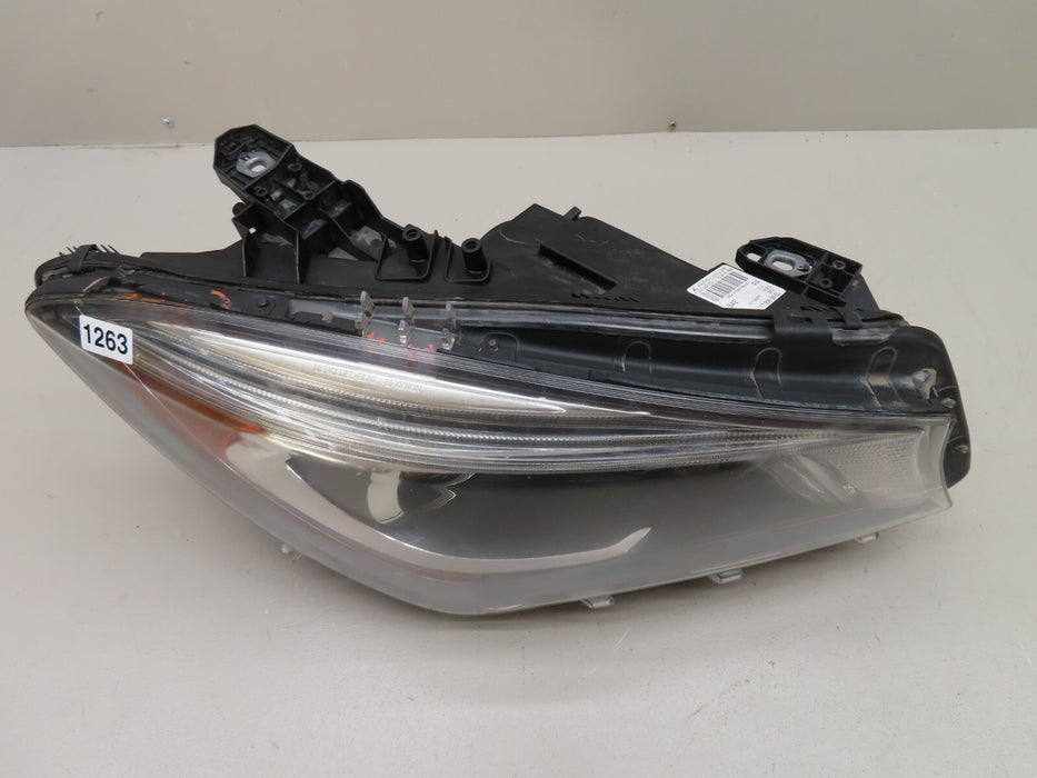 2014-2016 MERCEDES CLA250 FRONT RIGHT PASSENGER SIDE HEADLIGHT LAMP ASSEMBLY OEM