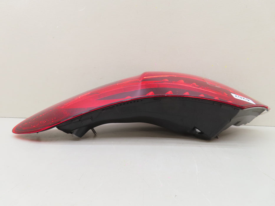 2022 2023 MERCEDES-BENZ C300 REAR RIGHT PASSENGER TAIL LIGHT LED OEM A2069063800