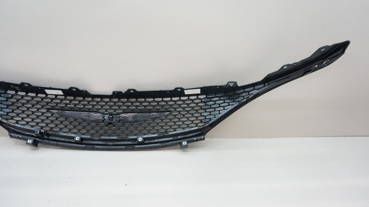 2017-2020 CHRYSLER PACIFICA FRONT UPPER BUMPER RADIATOR GRILLE OEM 68243485AC
