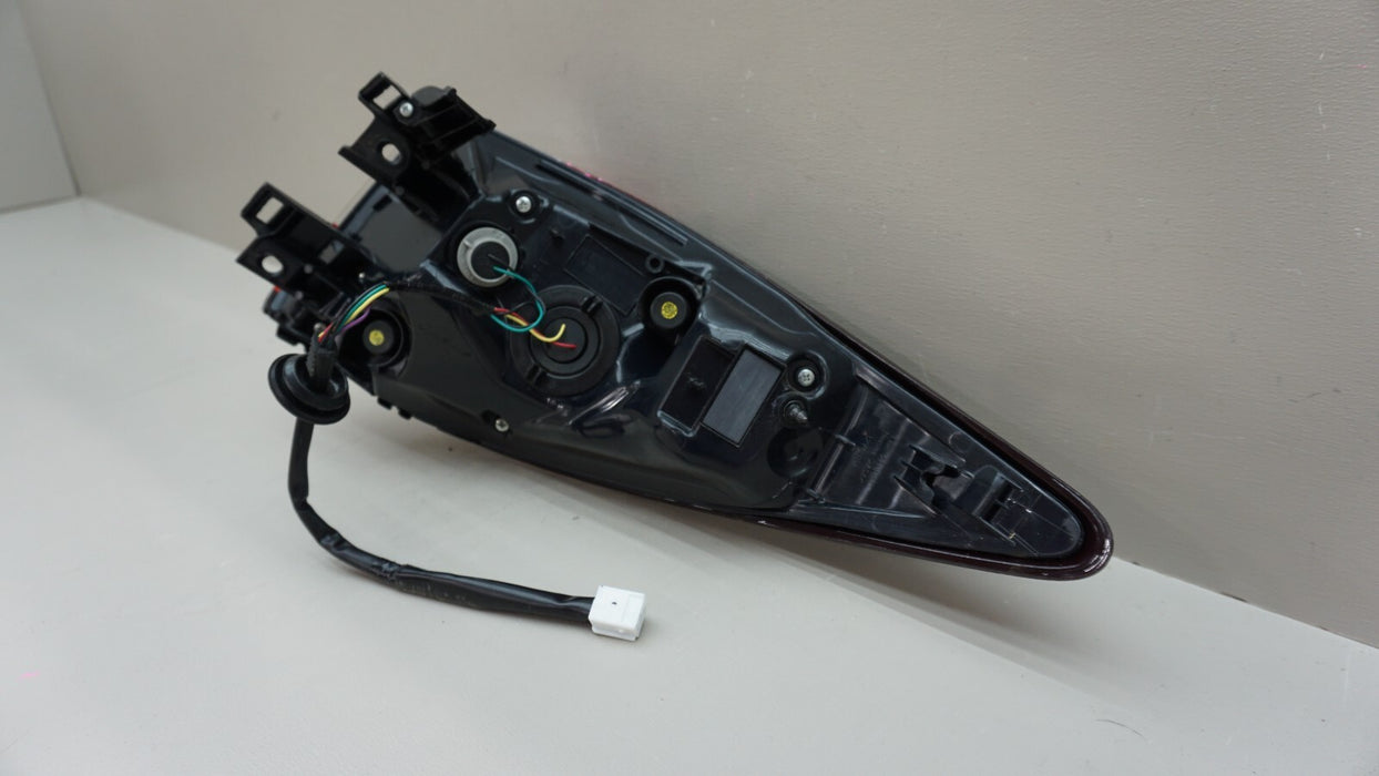2016-2019 LEXUS RX350 RX450H REAR LEFT DRIVERS SIDE TAIL LIGHT OEM 17 18