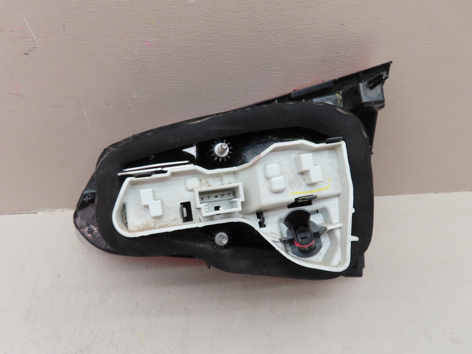 2015-2017 VOLKSWAGEN GTI REAR LEFT INNER TAIL LIGHT STOP LAMP OEM 5GM945093B