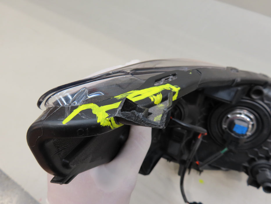 2017-2023 SUBARU IMPREZA FRONT LEFT DRIVER SIDE HEADLIGHT HEAD LAMP HALOGEN OEM