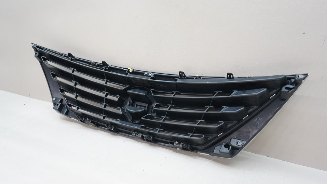 2012-2014 NISSAN VERSA FRONT BUMPER RADIATOR GRILLE OEM 623103BA5A