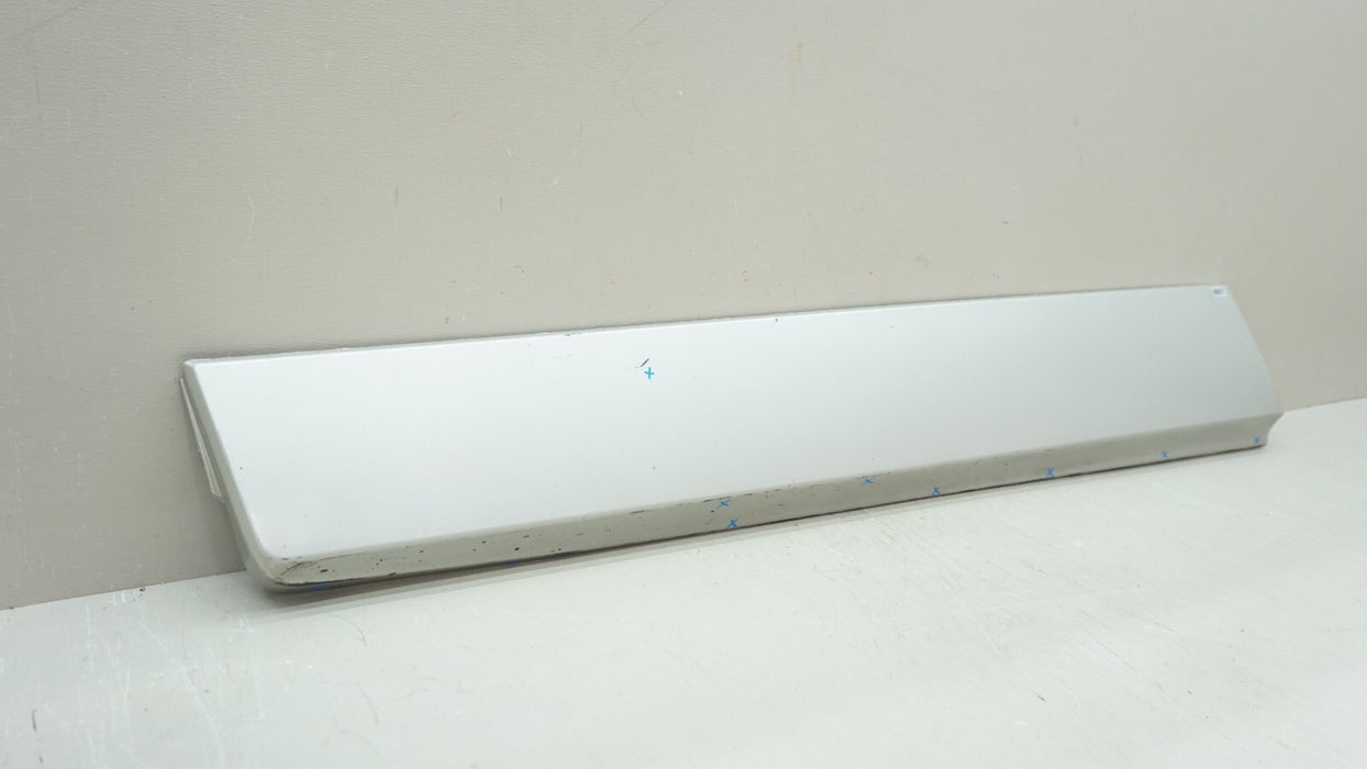 2013-2022 BUICK ENCORE FRONT LEFT DOOR TRIM MOLDING OEM 95483002