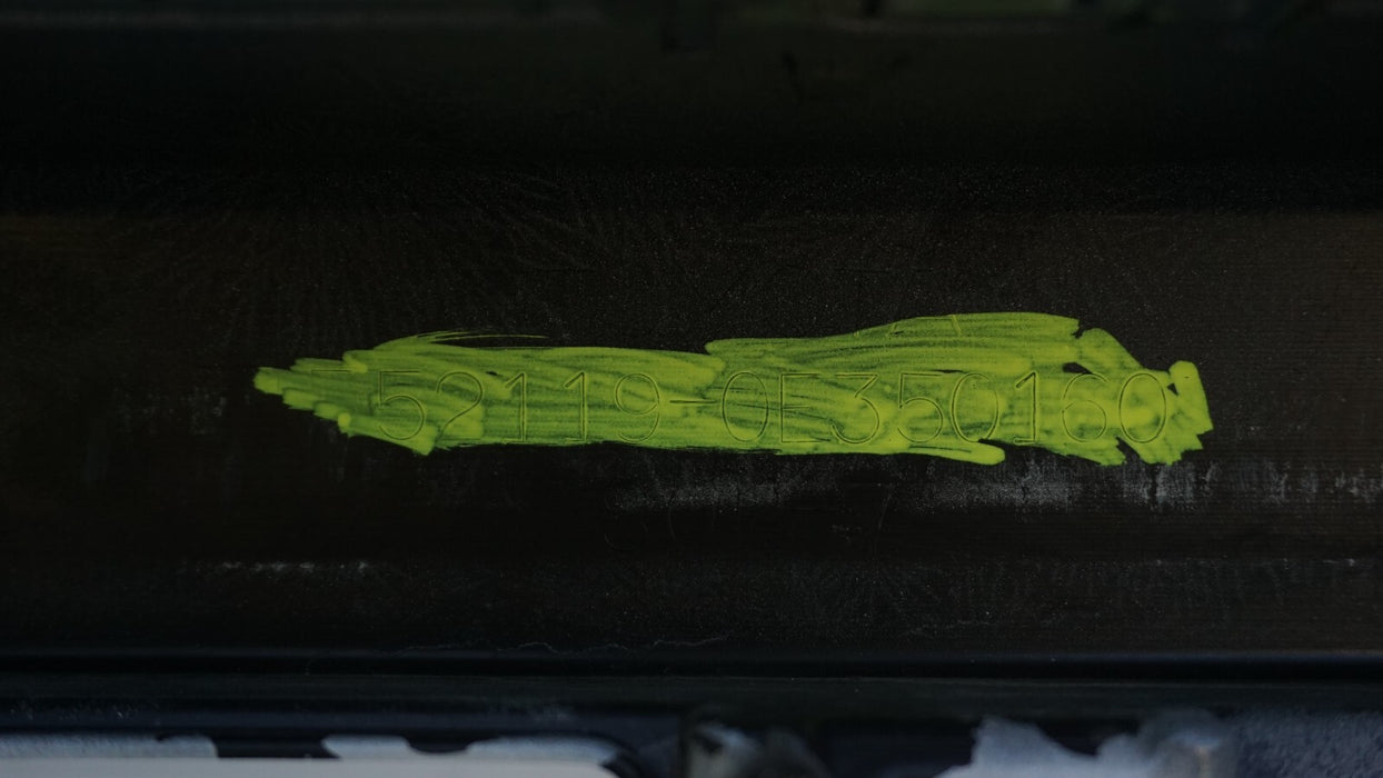 2017-2019 TOYOTA HIGHLANDER FRONT BUMPER COVER PANEL PLASTIC FACTORY OEM