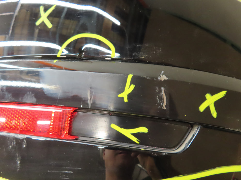 2017-2020 BENTLEY BENTAYGA REAR BUMPER COVER OEM 36A807301