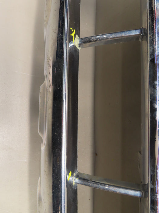 2008-2009-2010-2011-2012 FORD ESCAPE FONT BUMPER CHROME MOLDING OEM