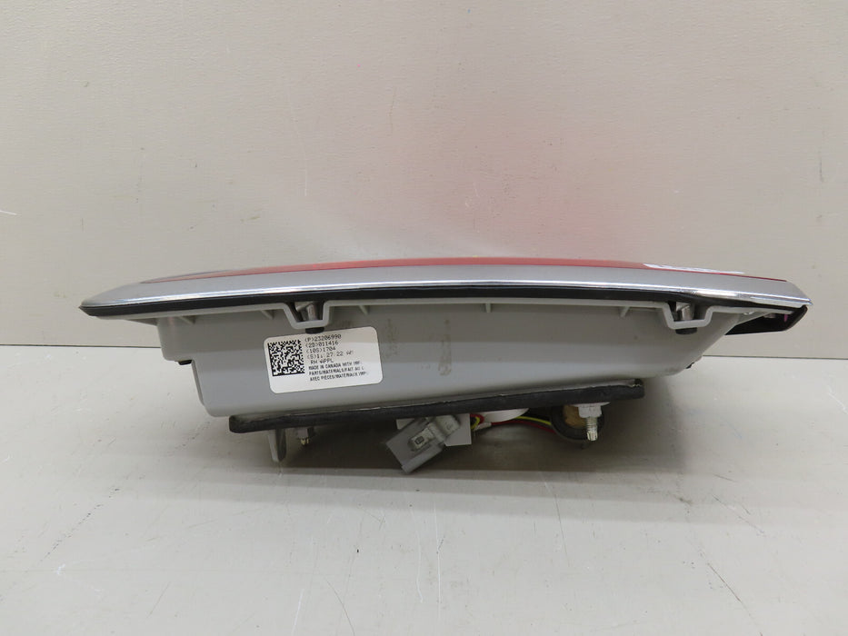 2013 - 2017 BUICK ENCLAVE RIGHT PASSENGER SIDE BACK UP INNER TAIL LIGHT OEM