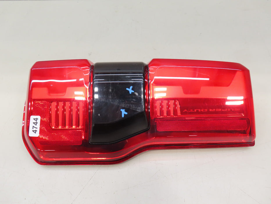2023-2024 FORD F-250 F-350 REAR LEFT DRIVER SIDE BLIND SPOT TAIL LIGHT OEM