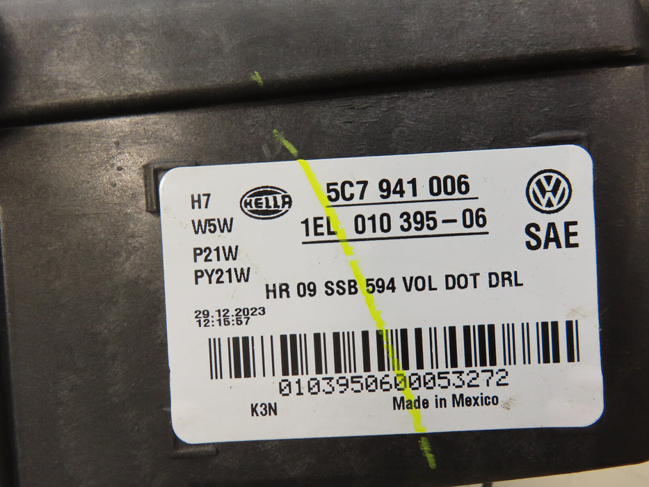 2011-2018 VOLKSWAGEN JETTA FRONT RIGHT PASSENGER SIDE HEADLIGHT OEM