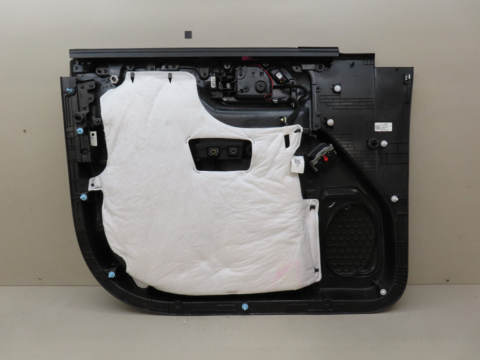 2020-2023 GMC SIERRA 2500 HD FRONT RIGHT PASSENGER SIDE DOOR PANEL OEM 85101462