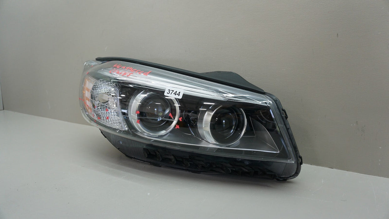 2016-2018 KIA SORENTO FRONT RIGHT PASSENGER SIDE HEADLIGHT LAMP OEM 92102-C6