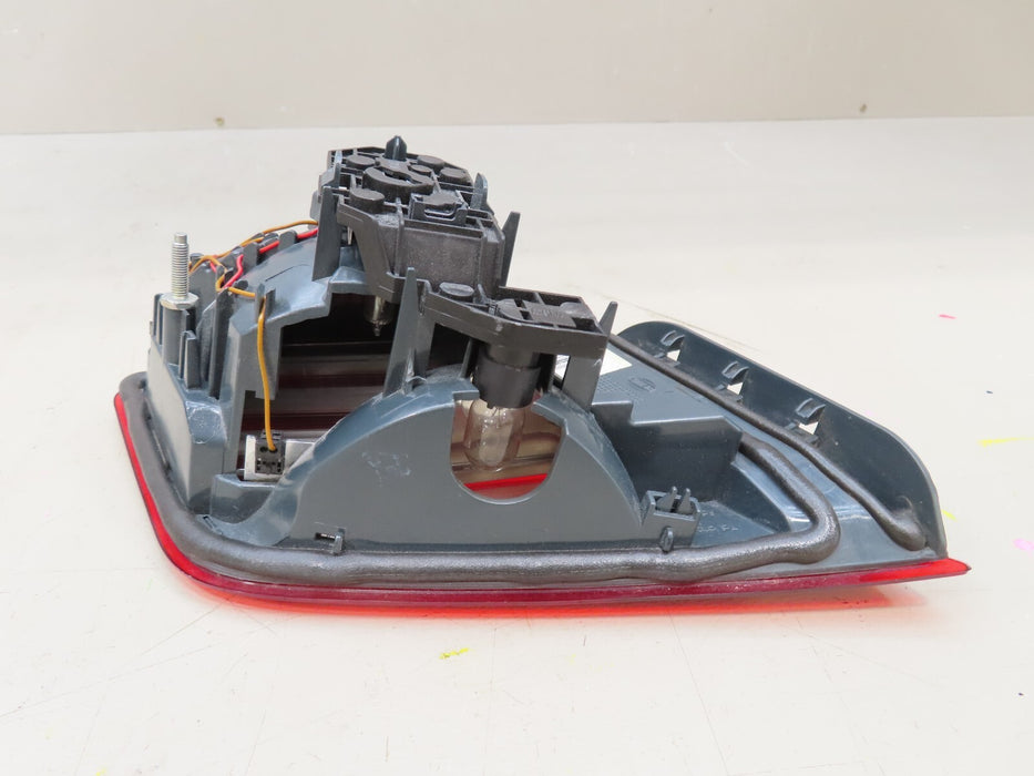 2011-2013 BMW 528I 535I 550I REAR RIGHT PASSENGER SIDE INNER TAIL LIGHT OEM