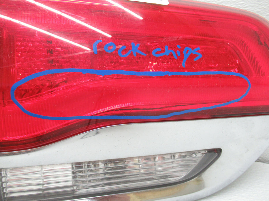 2014 2015 2016 2017 2018 JEEP GRAND CHEROKEE INNER LEFT TAILLIGHT LAMP OEM