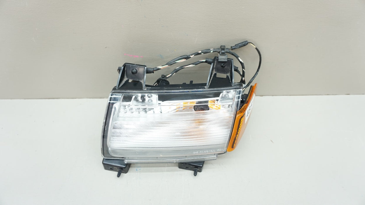 2018-2024 JEEP WRANGLER FRONT LEFT DRIVER SIDE TURN SIGNAL LIGHT OEM