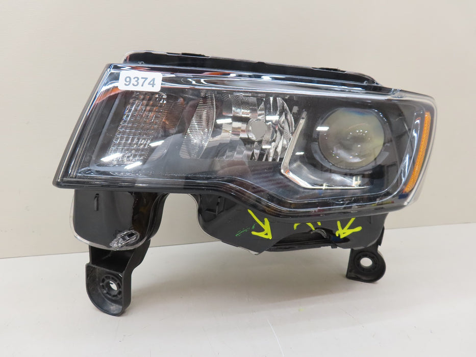 2017-2021 JEEP GRAND CHEROKEE FRONT LEFT DRIVER SIDE HEADLIGHT HALOGEN OEM 9374