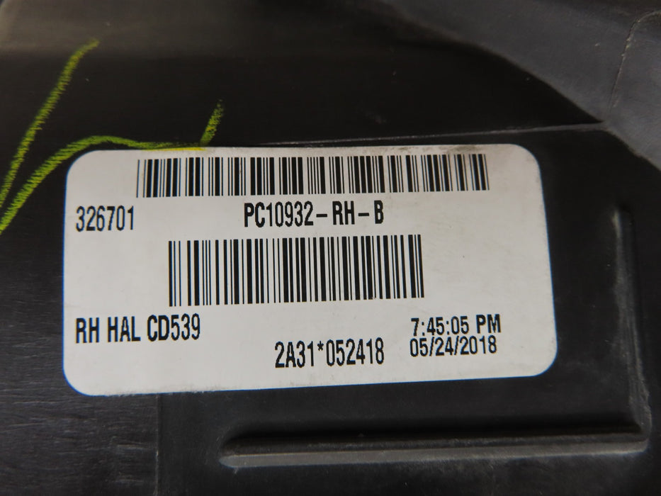 2015-2018 FORD EDGE FRONT LEFT DRIVER SIDE HEADLIGHT OEM 9309