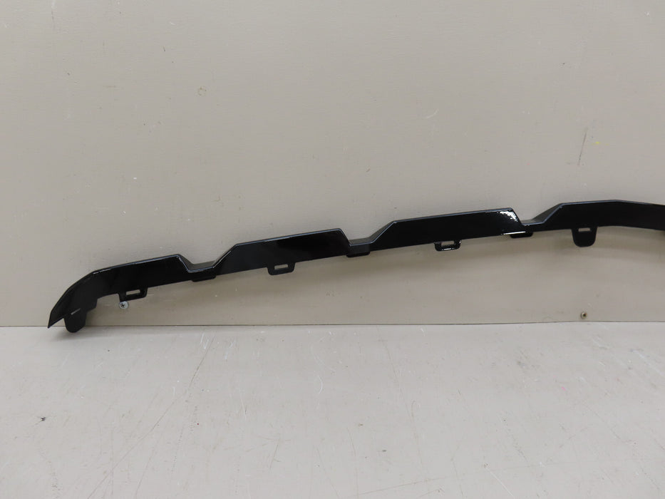 2022 2023 CHEVROLET SILVERADO 1500 FRONT GRILLE LOWER TRIM PIECE 06 OEM