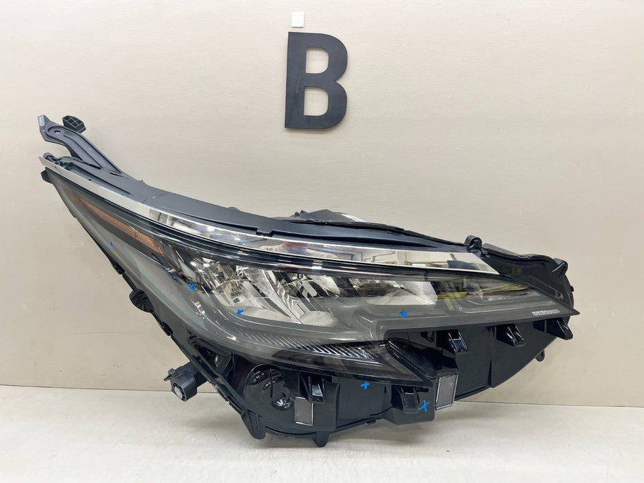 2021-2024 TOYOTA SIENNA XLE LE LED RIGHT HEADLIGHT HEADLAMP W/O DRL OEM