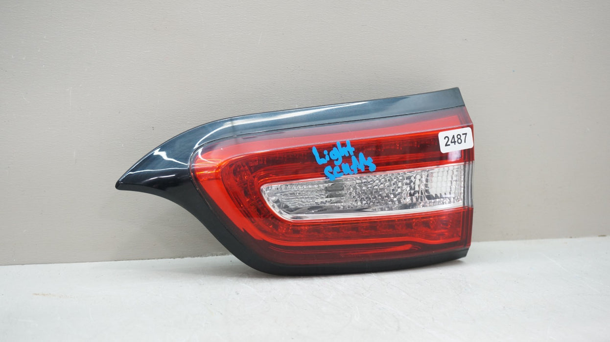 2014-2018 JEEP CHEROKEE REAR RIGHT PASSENGER SIDE INNER TAIL LIGHT OEM