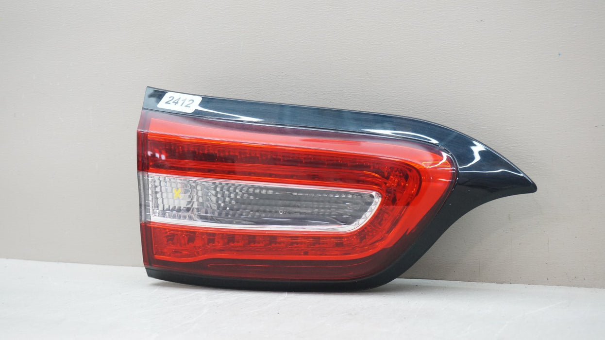 2014-2018 JEEP CHEROKEE REAR LEFT DRIVERS SIDE INNER TAIL LIGHT OEM