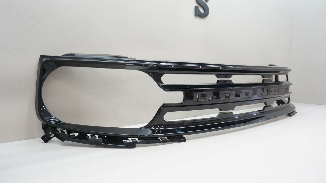 2021-2025 FORD BRONCO SPORT FRONT BUMPER RADIATOR GRILLE OEM M1PB-8200-C