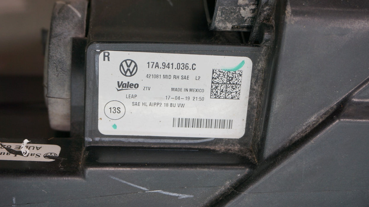 2019-2023 VOLKSWAGEN JETTA FRONT RIGHT PASSENGER SIDE LED HEADLIGHT OEM