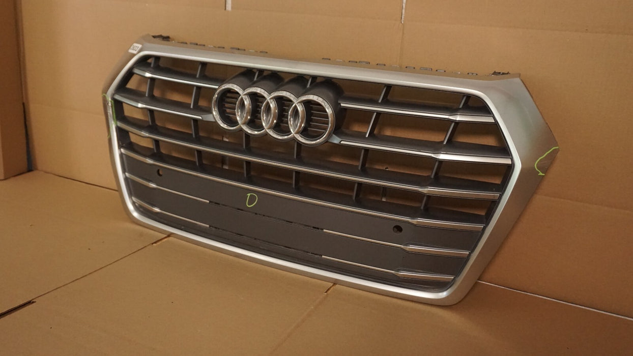 2018-2020 AUDI Q5 S-LINE FRONT BUMPER RADIATOR GRILLE GRILL 80A853651C OEM