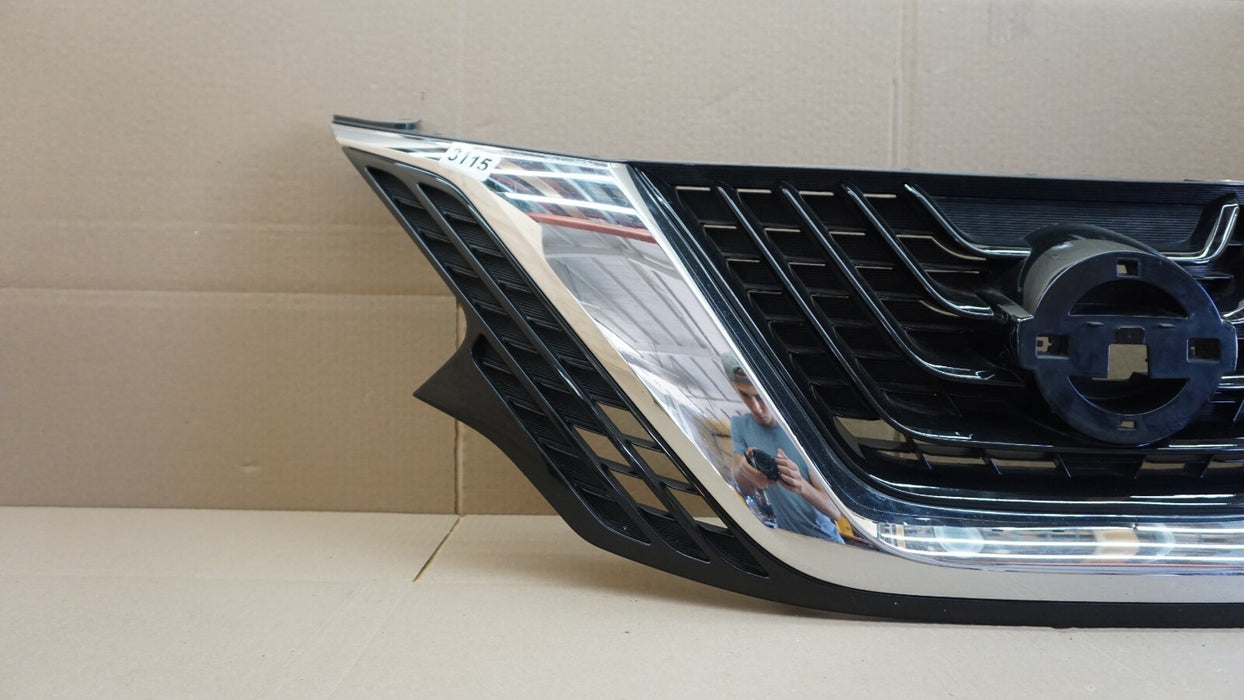 2015-2018 NISSAN MURANO FRONT BUMPER RADIATOR GRILLE GRILL W/ MOLDING OEM