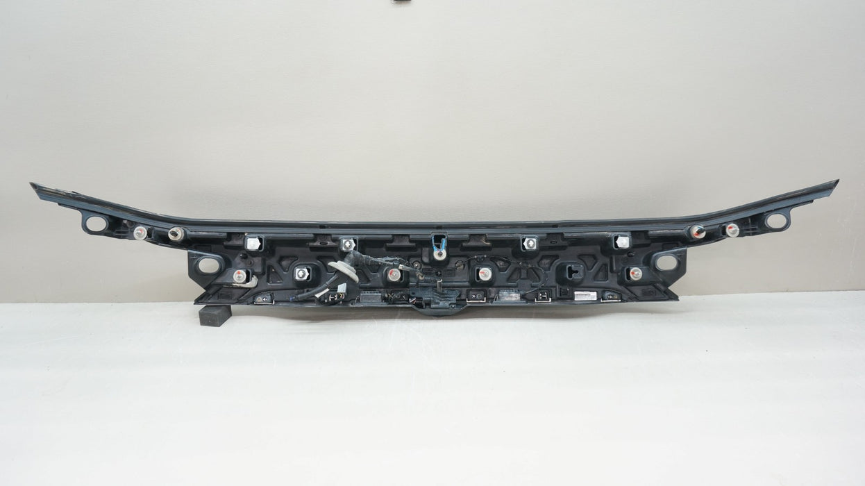 2019-2020 FORD EDGE REAR LIFTGATE FINISH PANEL MOLDING W/ CAMERA OEM KT4B-R43404