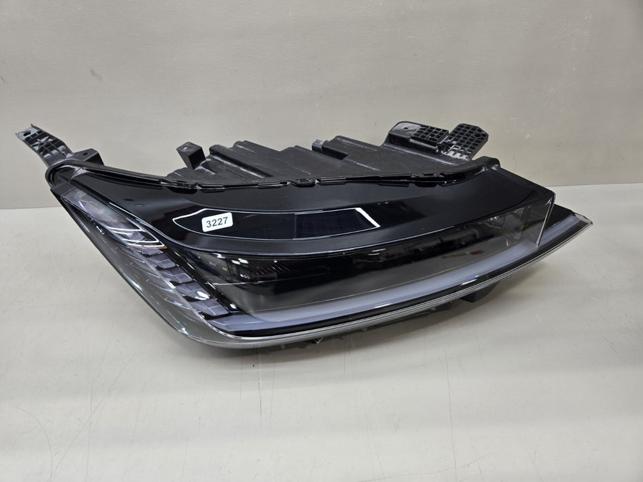 2024 2025 LINCOLN NAUTILUS RIGHT LED HEADLIGHT LAMP OEM.