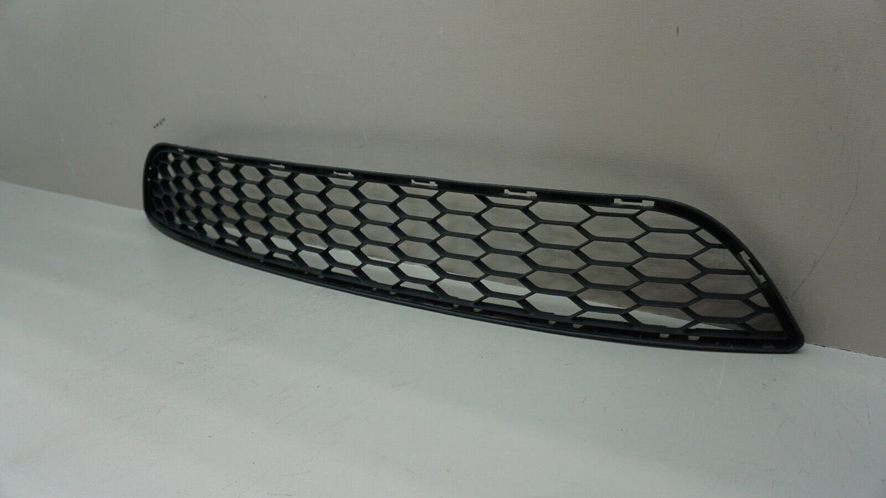 2016-2019 NISSAN SENTRA FRONT LOWER CENTER BUMPER GRILLE GRILL OEM 62254-3YU0A