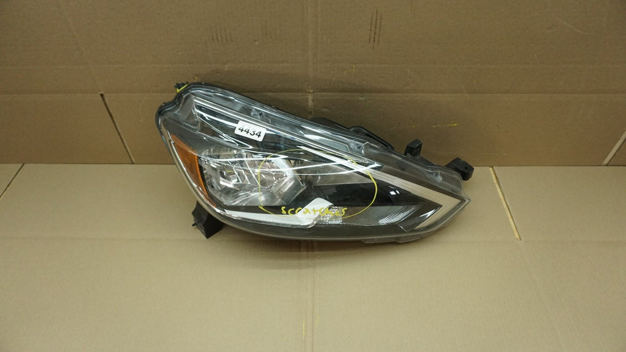2016-2019 NISSAN SENTRA FRONT RIGHT PASSENGER SIDE HEADLIGHT HALOGEN OEM