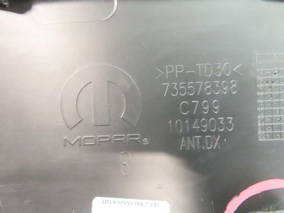 2016-2018 JEEP RENEGADE FRONT RIGHT EXTERIOR DOOR LOWER MOLDING OEM 735578398
