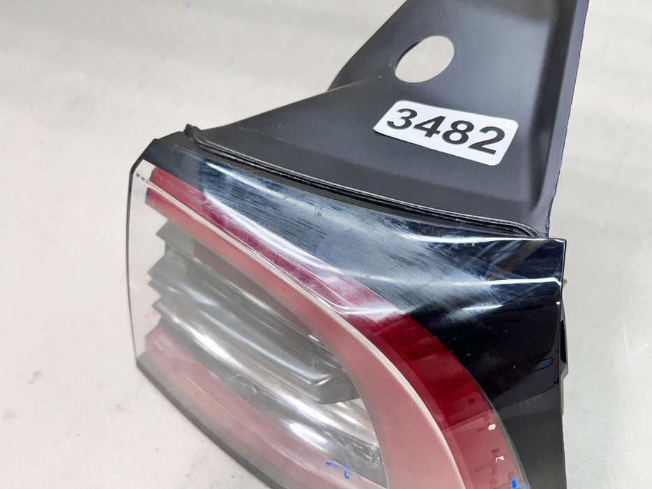2020-2024 TESLA MODEL Y RH RIGHT OUTER TAIL LIGHT OEM 1502087-00-D