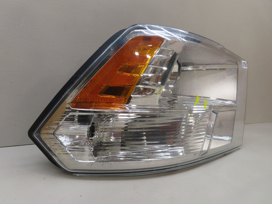 2009-2018 DODGE RAM 1500 2500 3500 FRONT RIGHT PASSENGER HEADLIGHT HALOGEN OEM