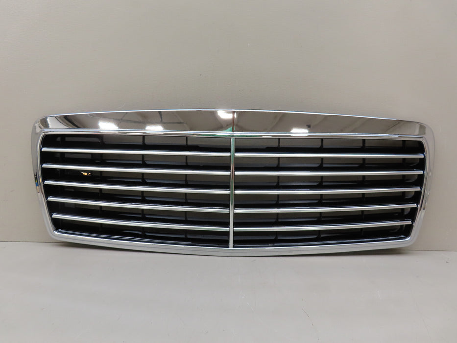 MERCEDES-BENZ E CLASS FRONT RADIATOR GRILL GRILLE OEM