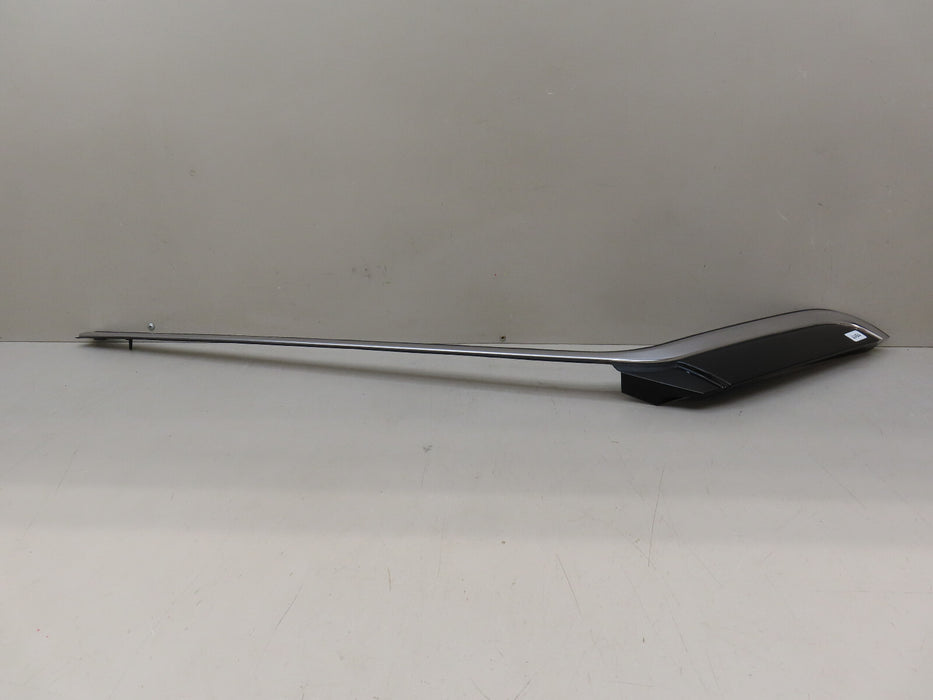 2021-2023 JEEP GRAND CHEROKEE L REAR RIGHT QUARTER WINDOW UPPER MOLDING OEM