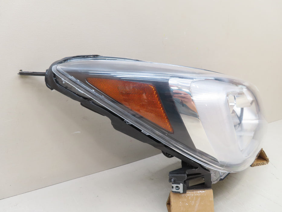 2017 2018 SUBARU FORESTER FRONT RIGHT PASSENGER HALOGEN HEADLIGHT W/LED OEM